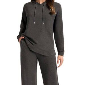 NWT Max & Mia Two-Piece Lounge Set with Hooded Tunic and Pant.  Charcoal Gray